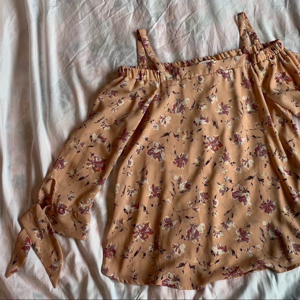 Peach Off the Shoulder Top w/ Floral Pattern